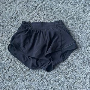 Black Lululemon Hotty Hots